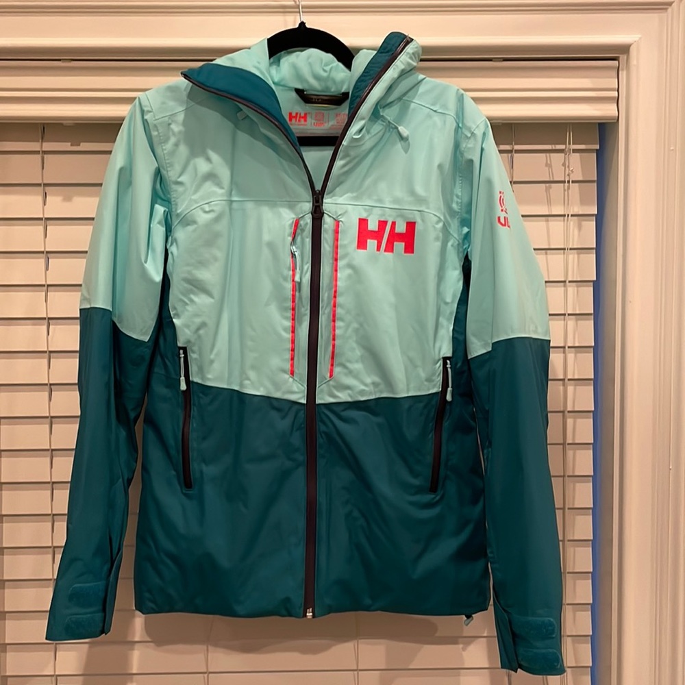 Women’s Helly Hansen Insulated Ski Jacket